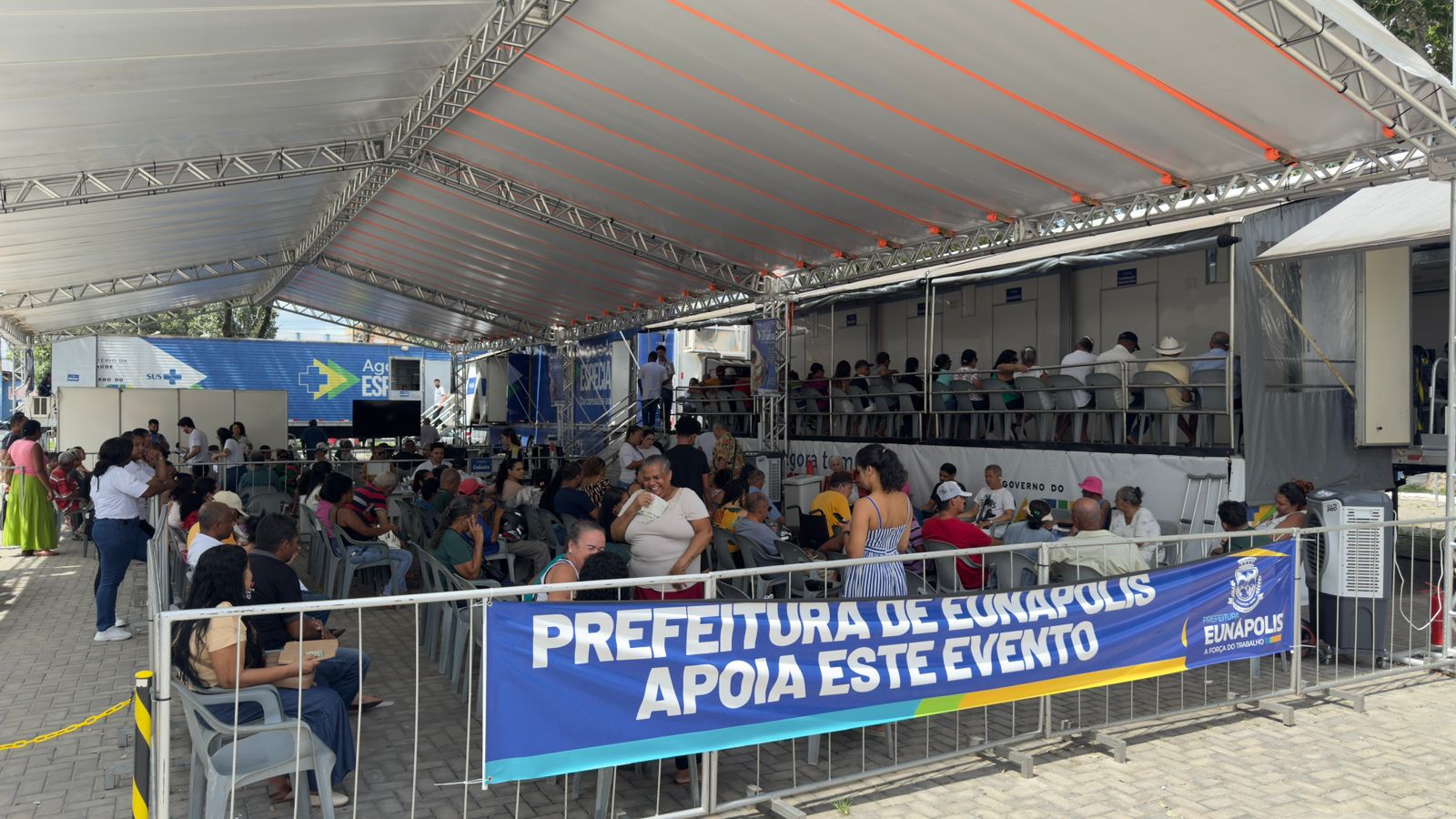 Carreta oftalmológica ultrapassa a marca de 5,8 mil atendimentos em Eunápolis; serviços seguem até 13 de março 5