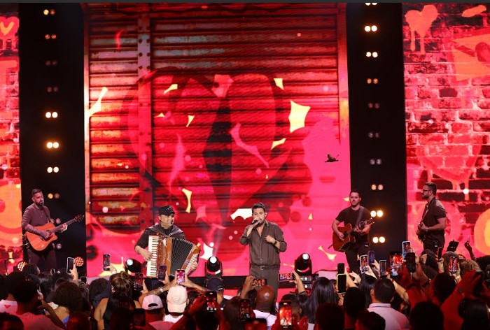 Kart Love se une a Tarcísio do Acordeon no single inédito “Foi Virando Adeus” 5