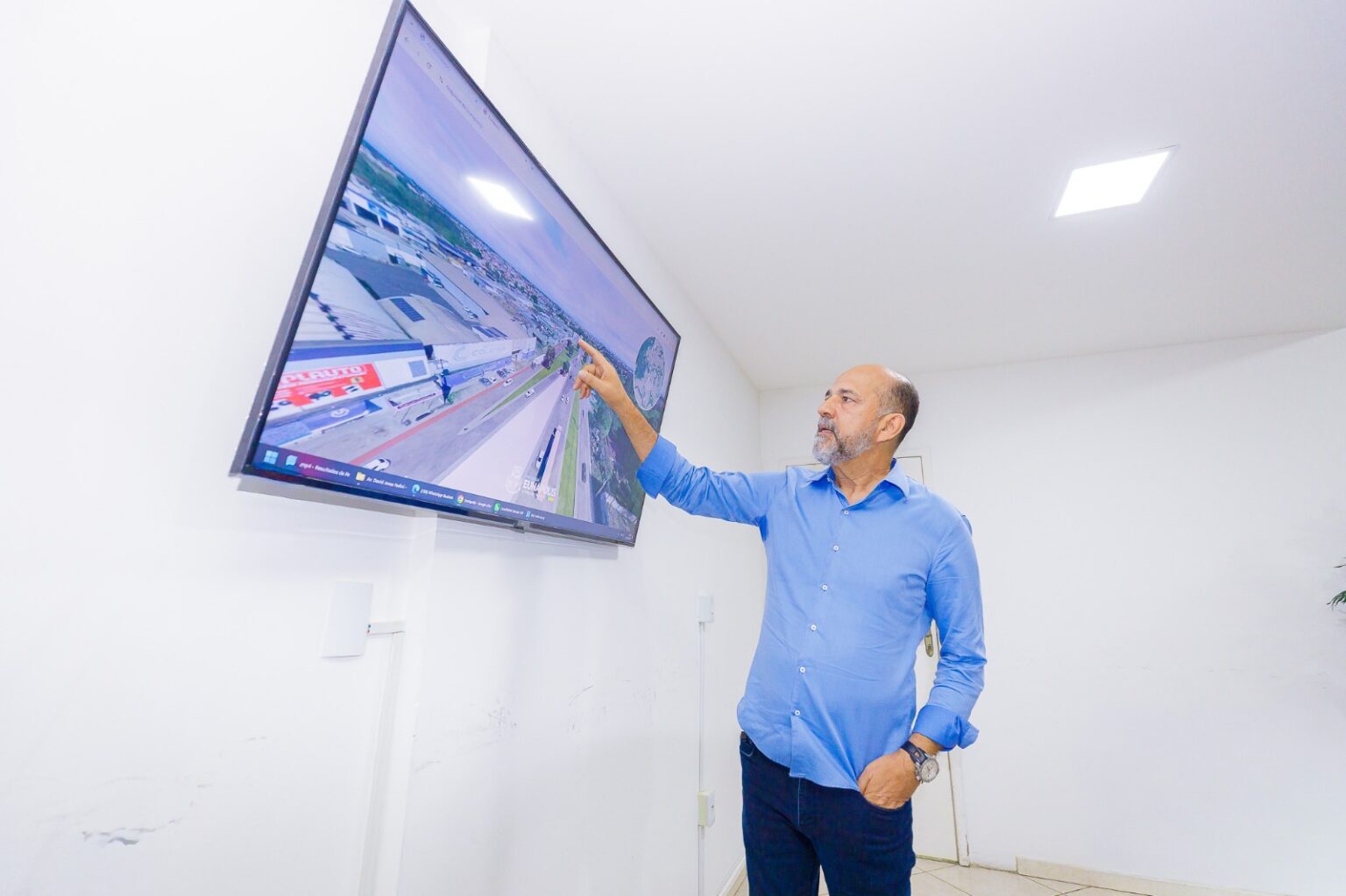 Prefeito Robério anuncia tratativas para construção do complexo educacional SESI/SENAI em Eunápolis 10