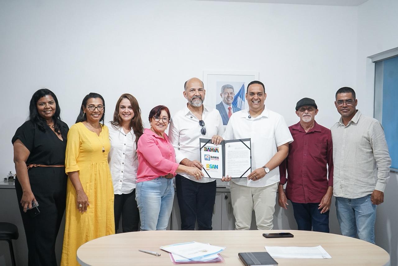 Eunápolis: Prefeito Robério anuncia implantação de 4 Cozinhas Comunitárias que garantirão 800 refeições diárias a famílias em situação de vulnerabilidade 8