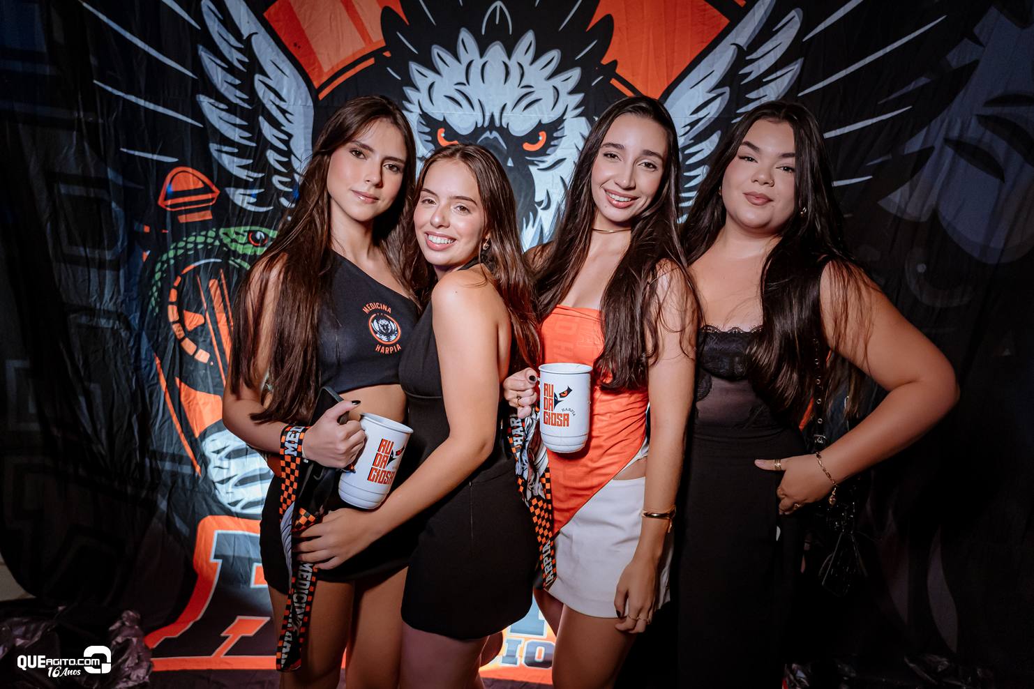 Baladinha All Black agita o público no Clube 22 de Abril em Porto Seguro 4