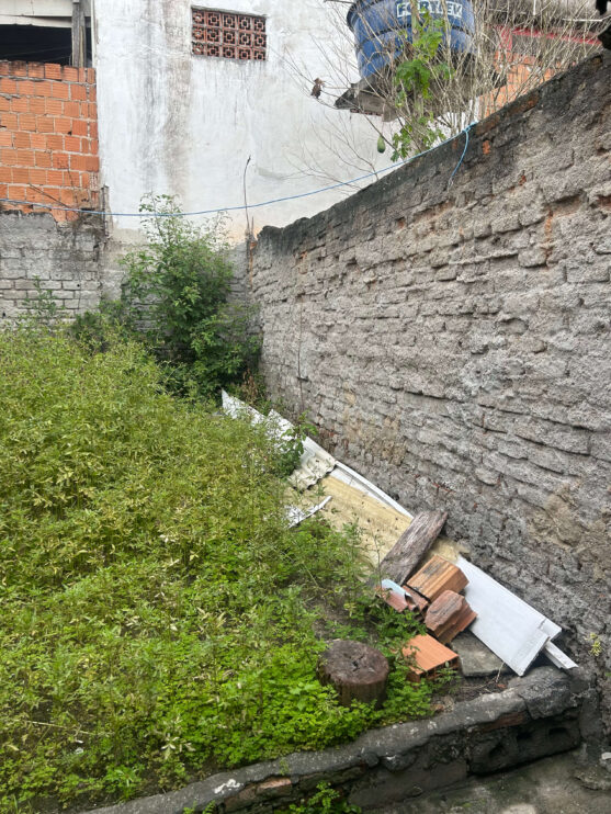 Casa à venda no Centro de Eunápolis oferece conforto e localização privilegiada 20