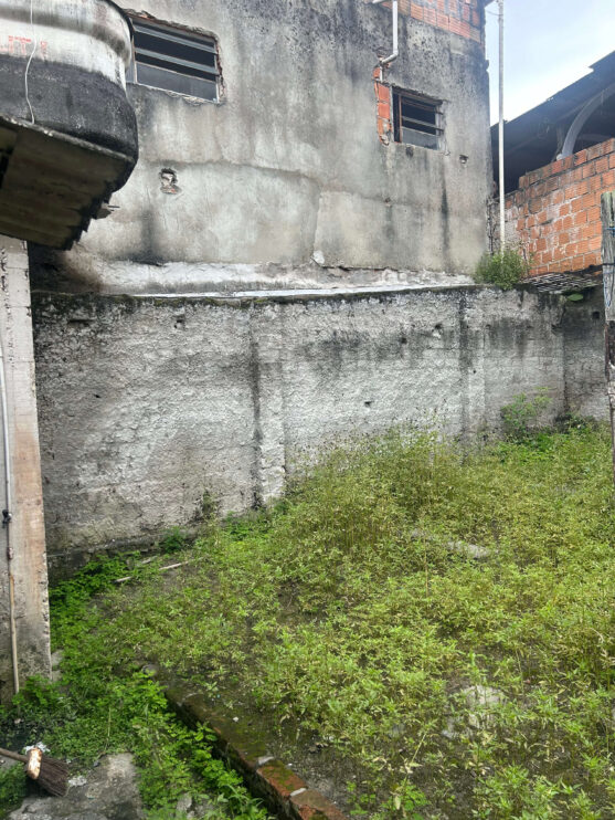 Casa à venda no Centro de Eunápolis oferece conforto e localização privilegiada 21