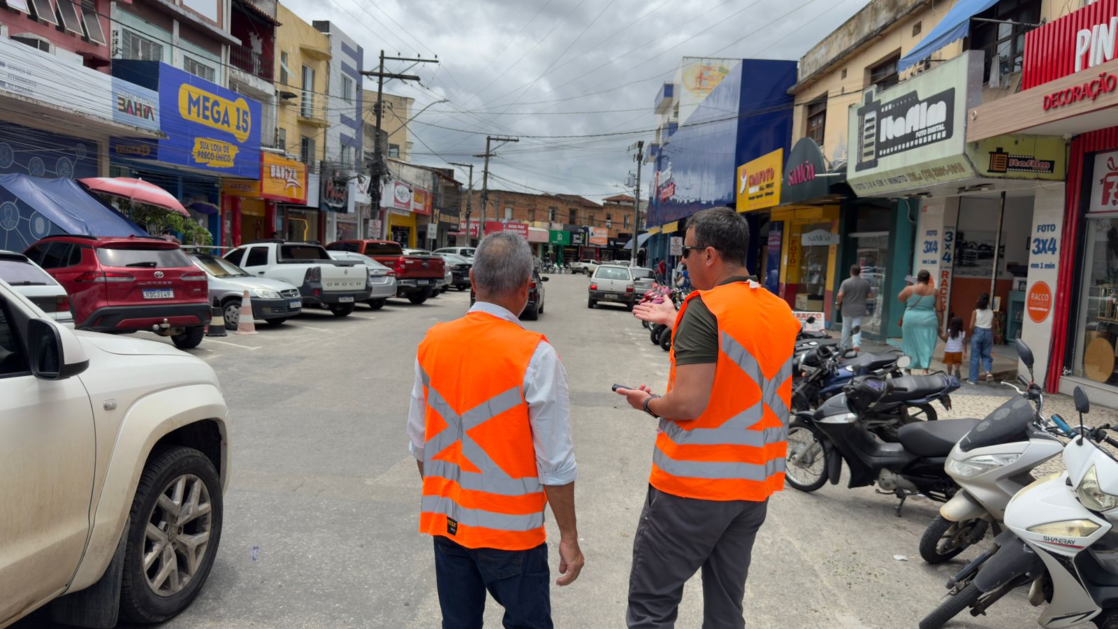 Prefeitura de Eunápolis realiza estudo técnico para melhorar trânsito e estacionamento no Centro 6