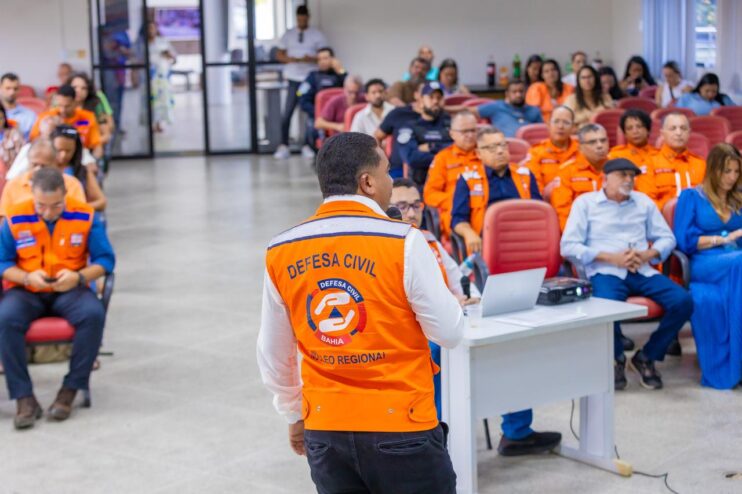 Prefeitura de Eunápolis apresenta Plano de Contingência da Defesa Civil 30