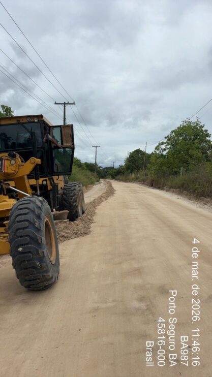 Prefeitura intensifica recuperação de estradas após período de chuvas em Porto Seguro 26