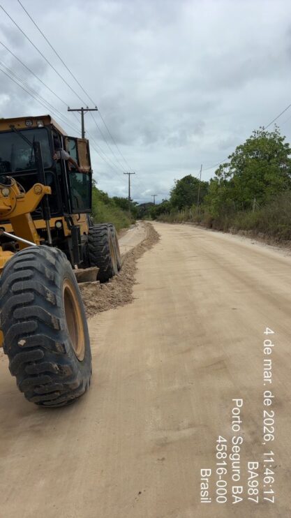 Prefeitura intensifica recuperação de estradas após período de chuvas em Porto Seguro 23