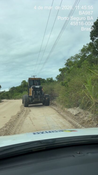 Prefeitura intensifica recuperação de estradas após período de chuvas em Porto Seguro 25