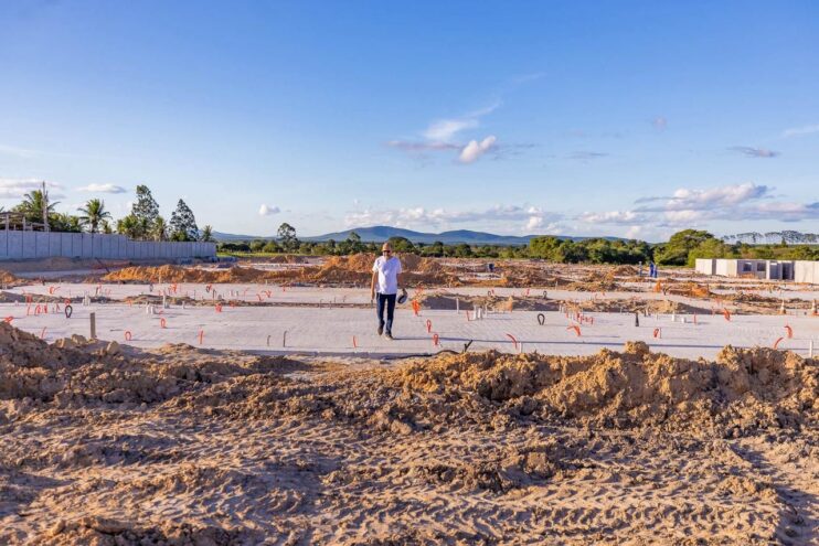 No dia de seu aniversário, prefeito Robério apresenta obras de cerca de 500 casas do Minha Casa, Minha Vida 20