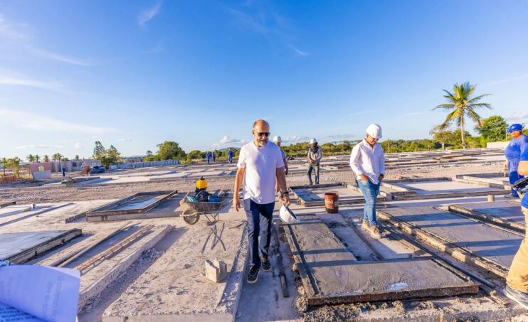 No dia de seu aniversário, prefeito Robério apresenta obras de cerca de 500 casas do Minha Casa, Minha Vida 11