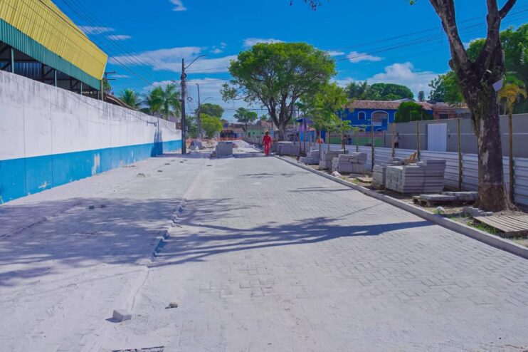 Obras da segunda etapa da revitalização da Rua Pero Vaz de Caminha avançam no Centro de Porto Seguro 12