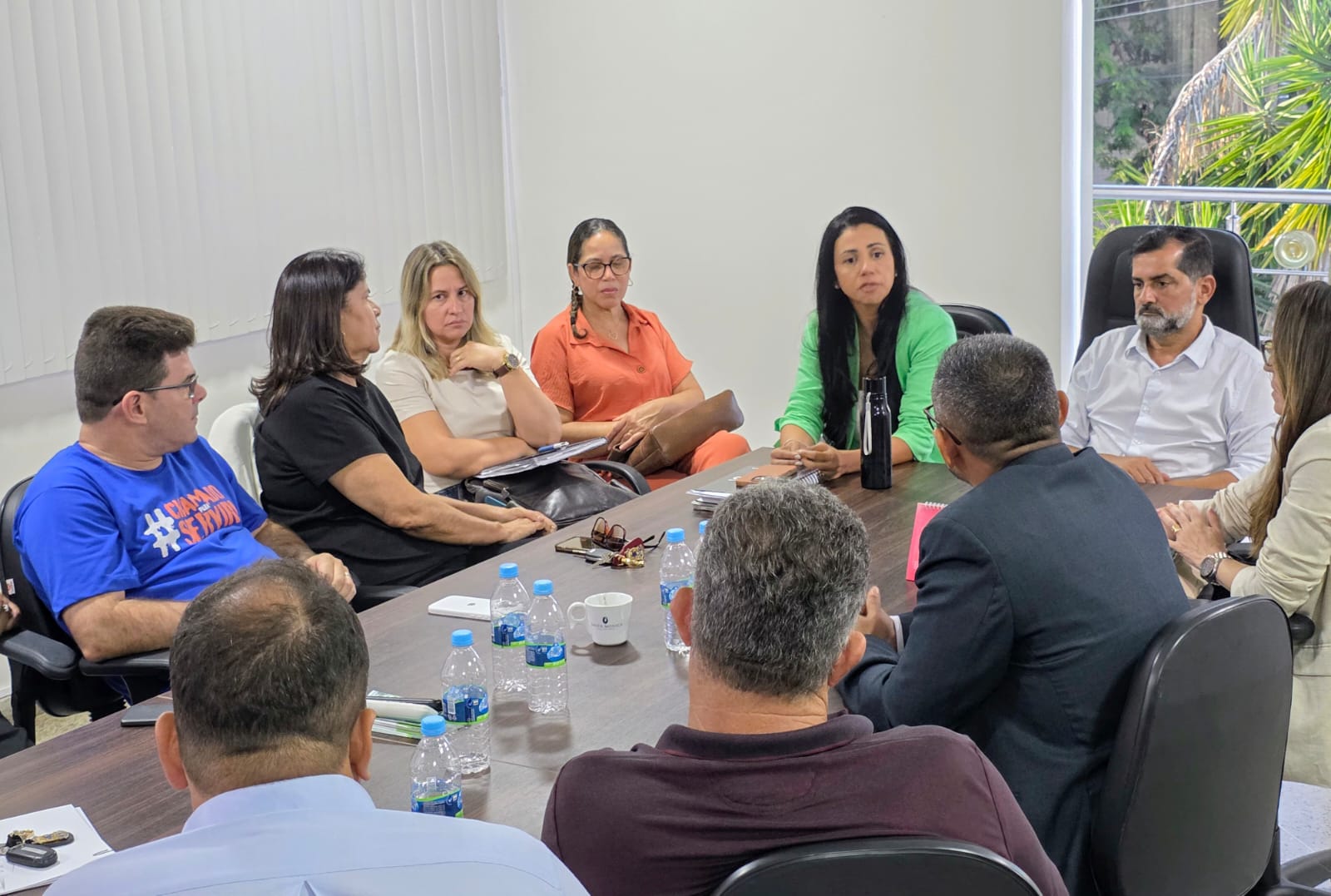 Reunião dos vereadores com nova secretária de Saúde discute melhorias no atendimento 6