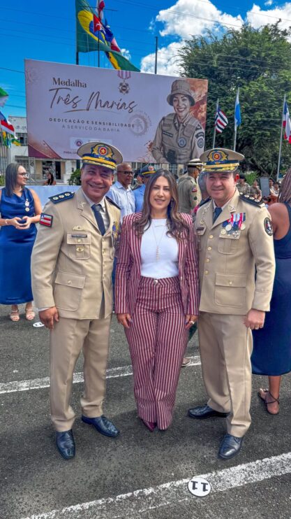 Deputada Claudia Oliveira recebe Medalha do Mérito Três Marias em solenidade pelo Dia da Mulher 14