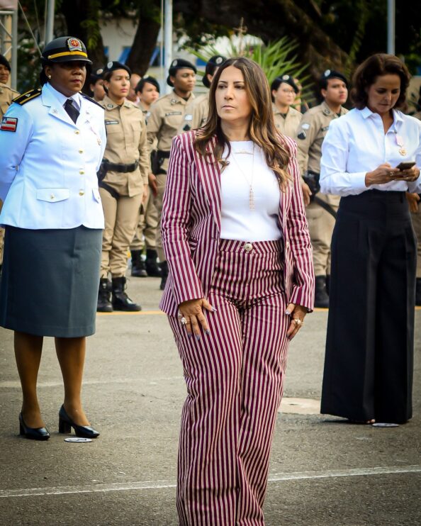 Deputada Claudia Oliveira recebe Medalha do Mérito Três Marias em solenidade pelo Dia da Mulher 11