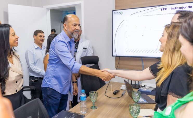 WhatsApp Image 2026-03-21 at 06.47.34 Robério entrega UTI requalificada e apresenta sala de telemedicina com consultas especializadas no HGE 27