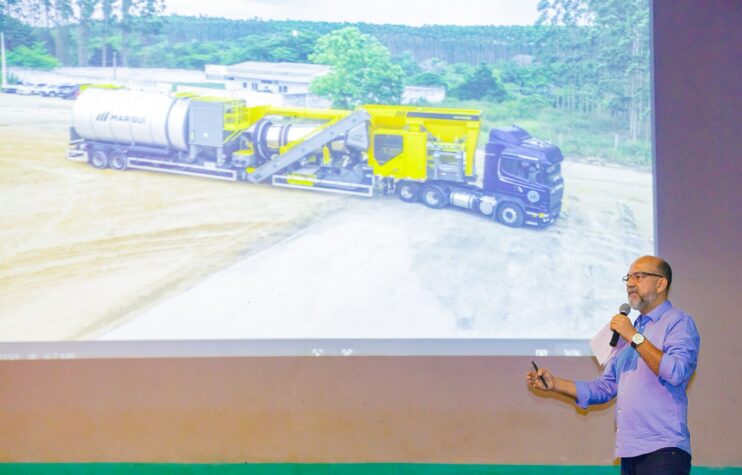 Robério reuniu empresários e comerciantes para apresentar projeto de pavimentação da Av. David Jonas Fadini 17