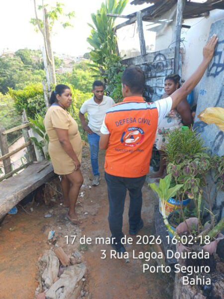 Justiça recomenda demolição de imóveis em área de risco na Ladeira do Baianão; Prefeitura define medidas de acolhimento 9