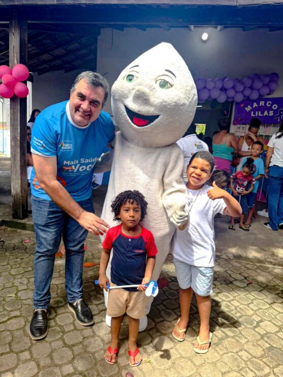 Porto Seguro vacina mais de 2,3 mil pessoas no Dia D contra a gripe 19