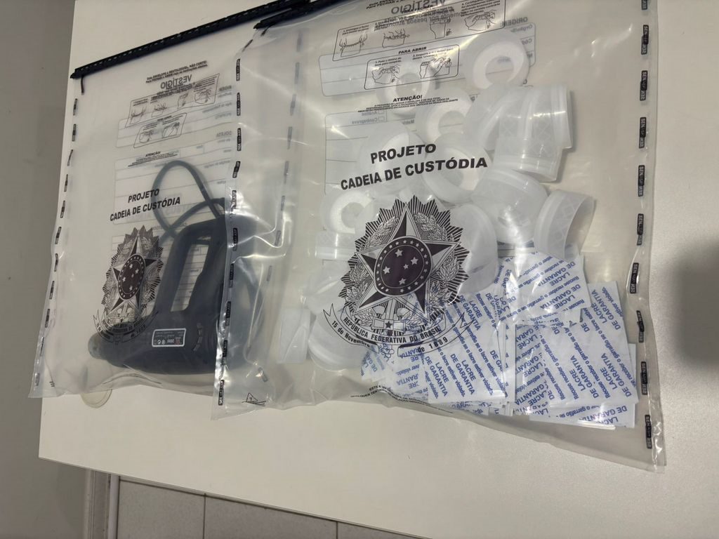 Perigo no galão: Polícia fecha distribuidora que vendia água de poço como mineral 8