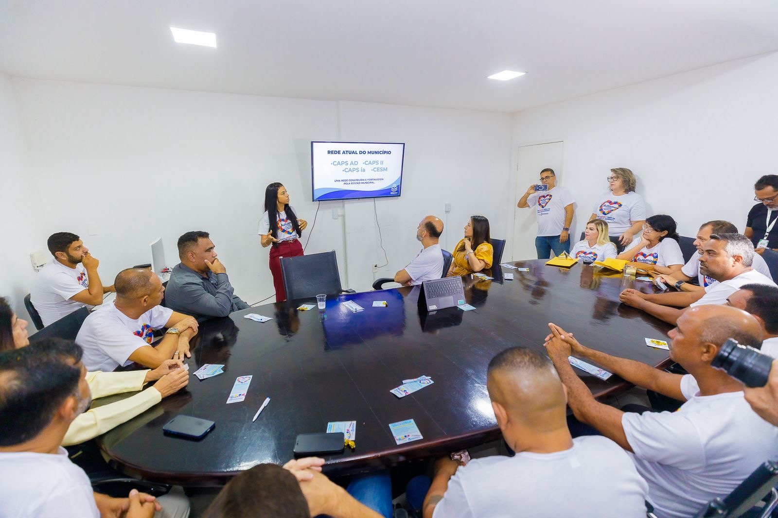 Eunápolis amplia rede de cuidado com ações do Abril Azul, nova van do TFD e anúncio de CER III e CAPS III 4