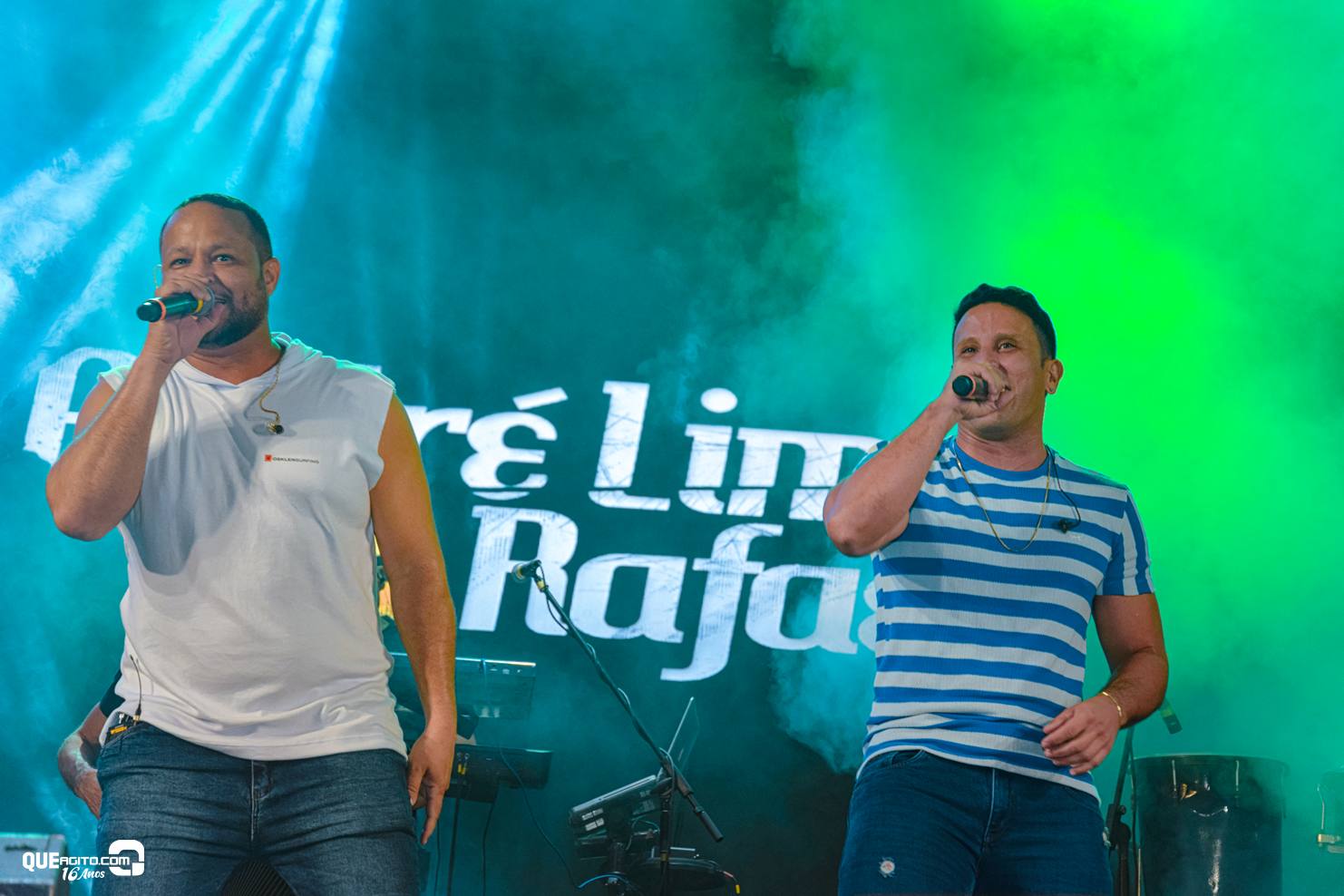 Vitor Fernandes e Netto Britto fecham com chave de ouro a Micareta de Itagimirim 2026 9