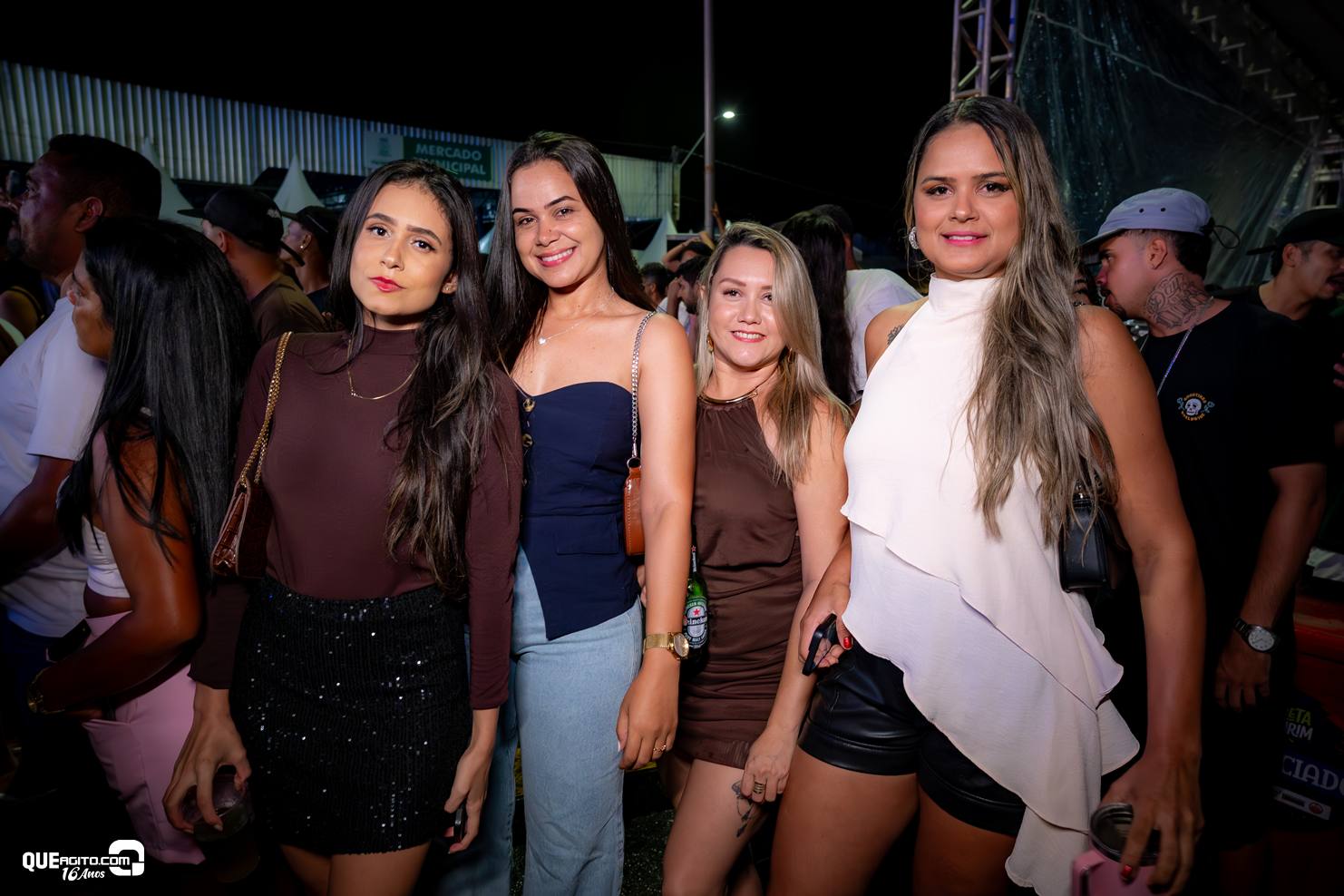 Vitor Fernandes e Netto Britto fecham com chave de ouro a Micareta de Itagimirim 2026 5