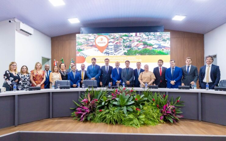 Prefeitura de Eunápolis destaca parceria com o MPBA durante cerimônia de instalação da PGJ Itinerante 13