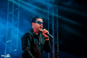 Thiago Aquino é destaque e leva multidão ao delírio na 2ª noite da Micareta de Itagimirim 2026 1