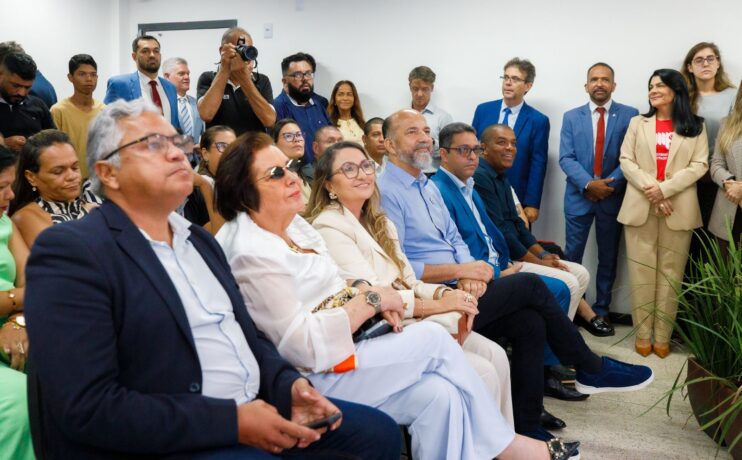 Eunápolis adere ao projeto “Município Seguro” do MP-BA e ao Pacto Nacional pela Consciência Vacinal 12