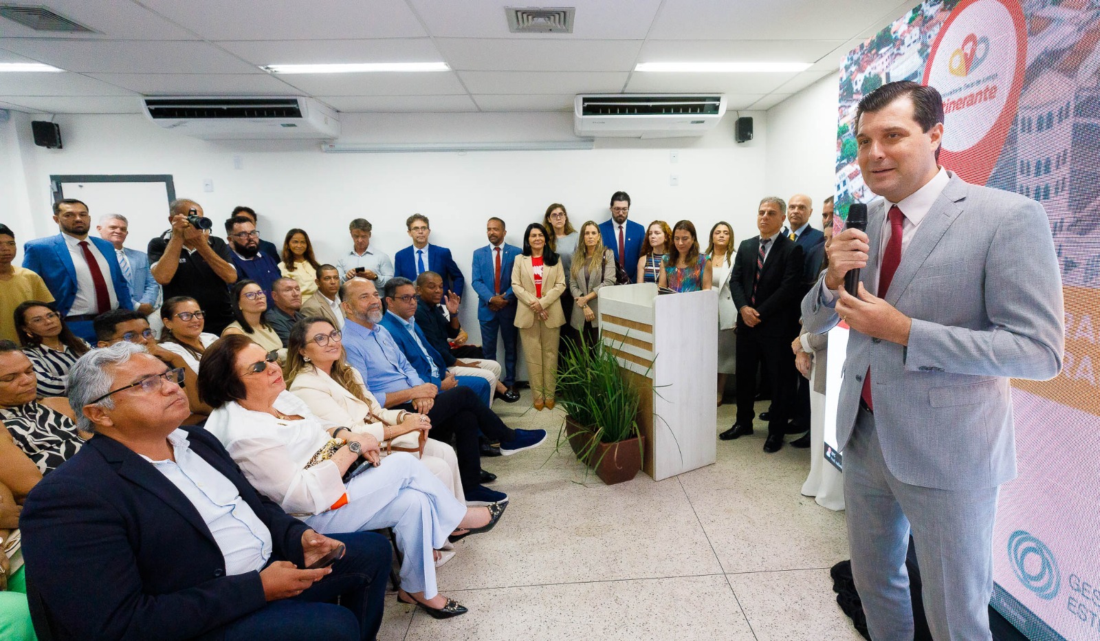 Eunápolis adere ao projeto “Município Seguro” do MP-BA e ao Pacto Nacional pela Consciência Vacinal 9