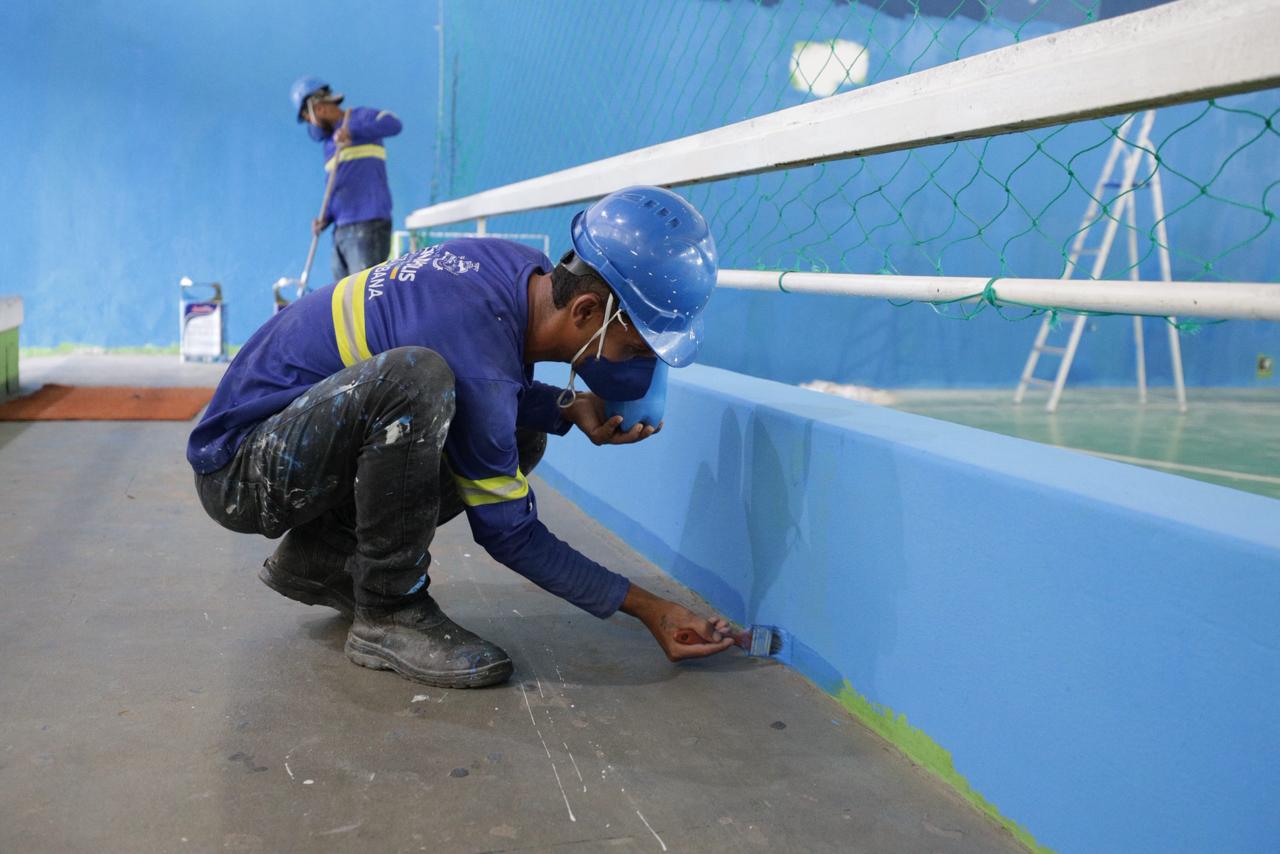 Prefeitura de Eunápolis reestrutura o Ginásio Antônio Carlos Magalhães, no Centauro 8