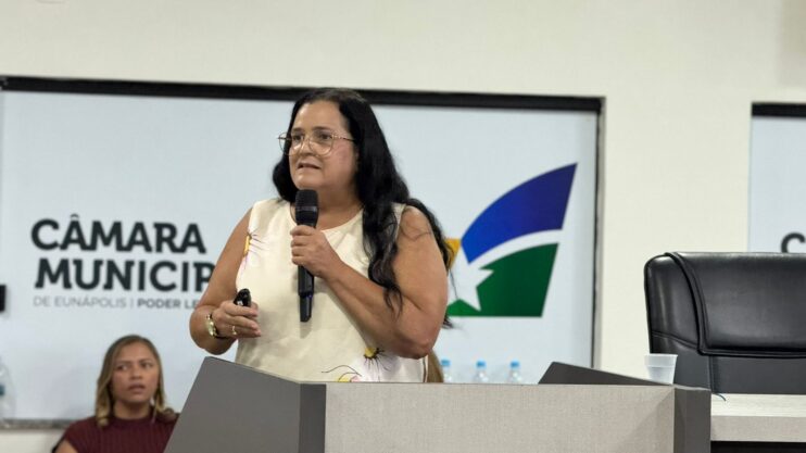 Prefeitura de Eunápolis realizou 1º Simpósio do Autismo e fortalece políticas públicas com mobilização de profissionais 23