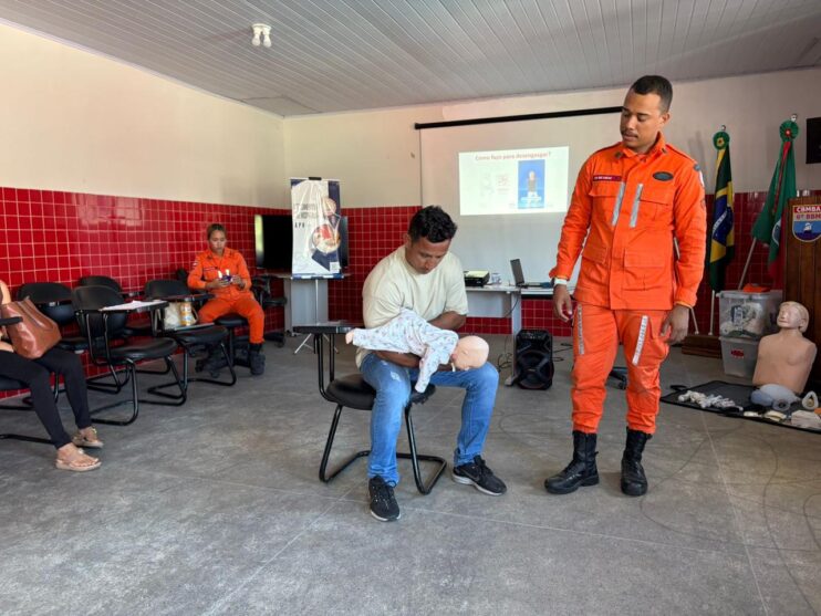 Capacitação em primeiros socorros reforça segurança no Parque Marinho do Recife de Fora 4