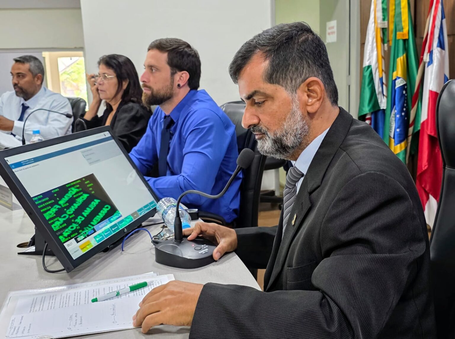 Aprovado em segunda votação Projeto de Lei de Regência de Classe para Professores em Eunápolis 10