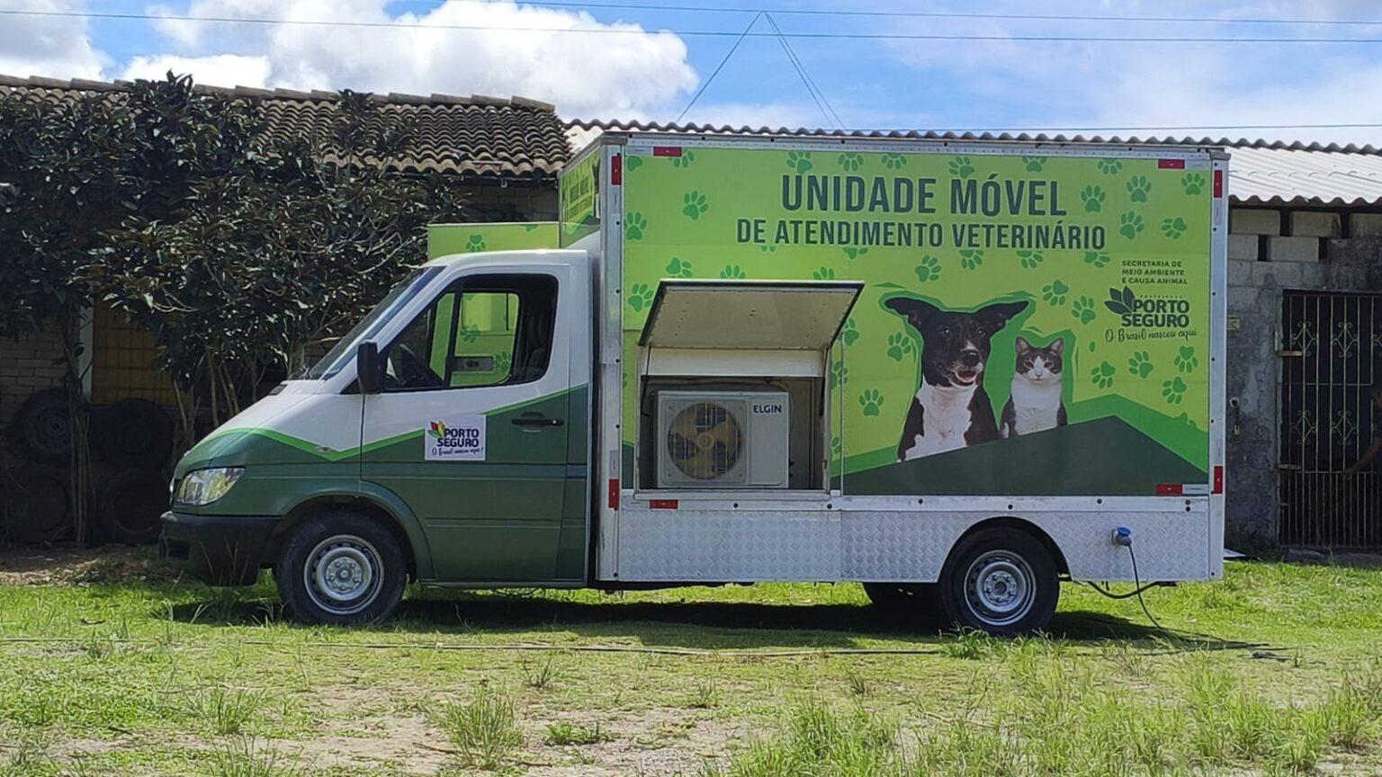 Secretaria do Meio Ambiente realiza atendimentos veterinários, vacinações e castrações em Porto Seguro 9