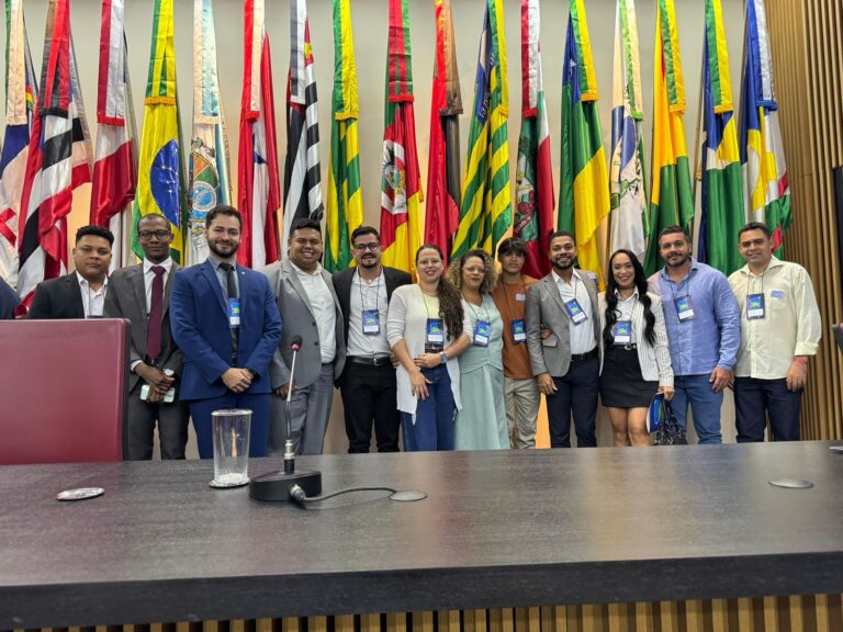 Porto Seguro avança nas políticas públicas de juventude com participação em seminário nacional e reuniões estratégicas em Brasília 120