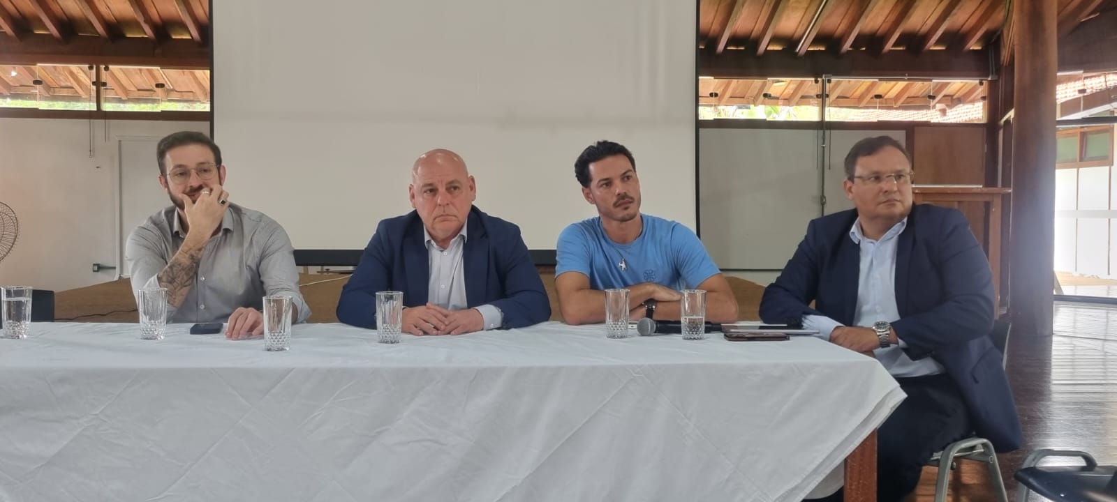 Porto Seguro participa de debate sobre Airbnb em encontro nacional do turismo na UNB 4