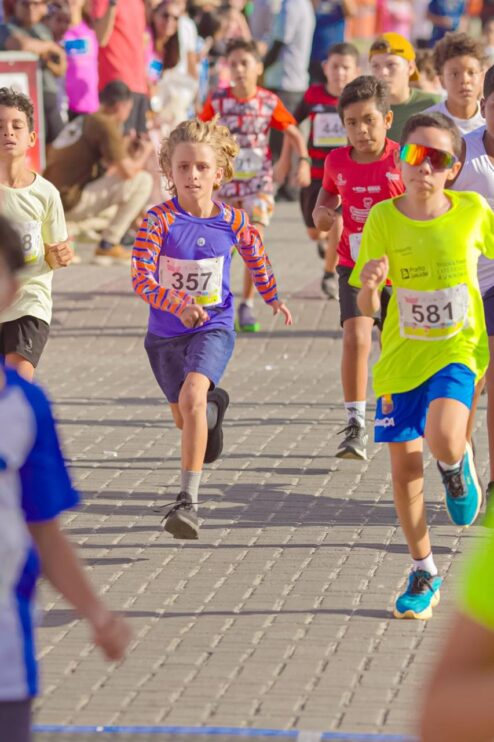 Corridinha Kids do Descobrimento reúne centenas de crianças na Passarela da Cultura 21