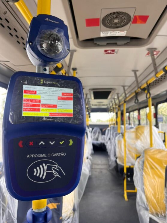Prefeitura de Eunápolis retoma transporte coletivo com nova frota, passagem a 3 reais e tecnologia inédita 40