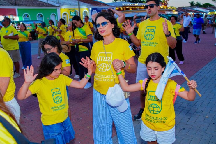 Fé toma ruas de Porto Seguro marcando 526 anos do Brasil com Marcha do Resgate e show da Banda Manancial 25