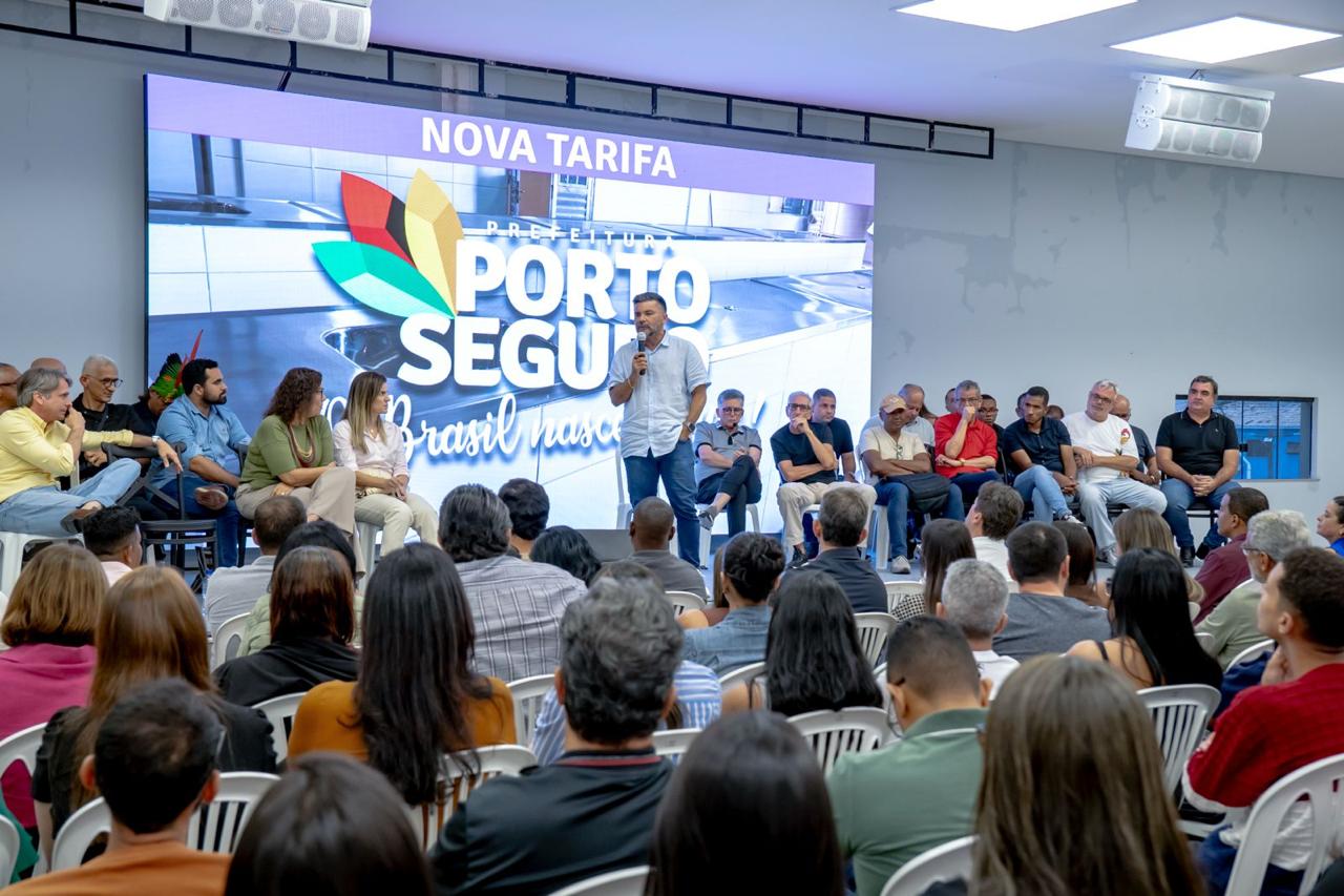 Prefeitura de Porto Seguro promove reunião estratégica com secretariado para alinhar ações da gestão 8