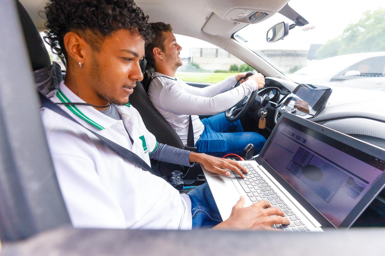 Prefeitura de Eunápolis inicia georreferenciamento e captura de dados em tempo real da iluminação pública 5