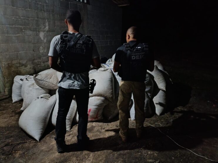 Polícia Civil recupera carga de café avaliada em R$ 50 mil e prende suspeito 4