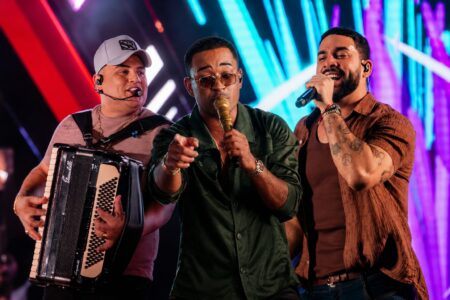 Sucesso absoluto: Euna Agro reúne multidão com shows de Tarcísio do Acordeon, Toque Dez e Henry Freitas Sucesso absoluto: Euna Agro reúne multidão com shows de Tarcísio do Acordeon, Toque Dez e Henry Freitas 6