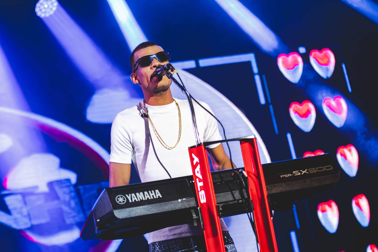 Léo Santana leva público ao delírio no aniversário de 38 anos de Eunápolis 10