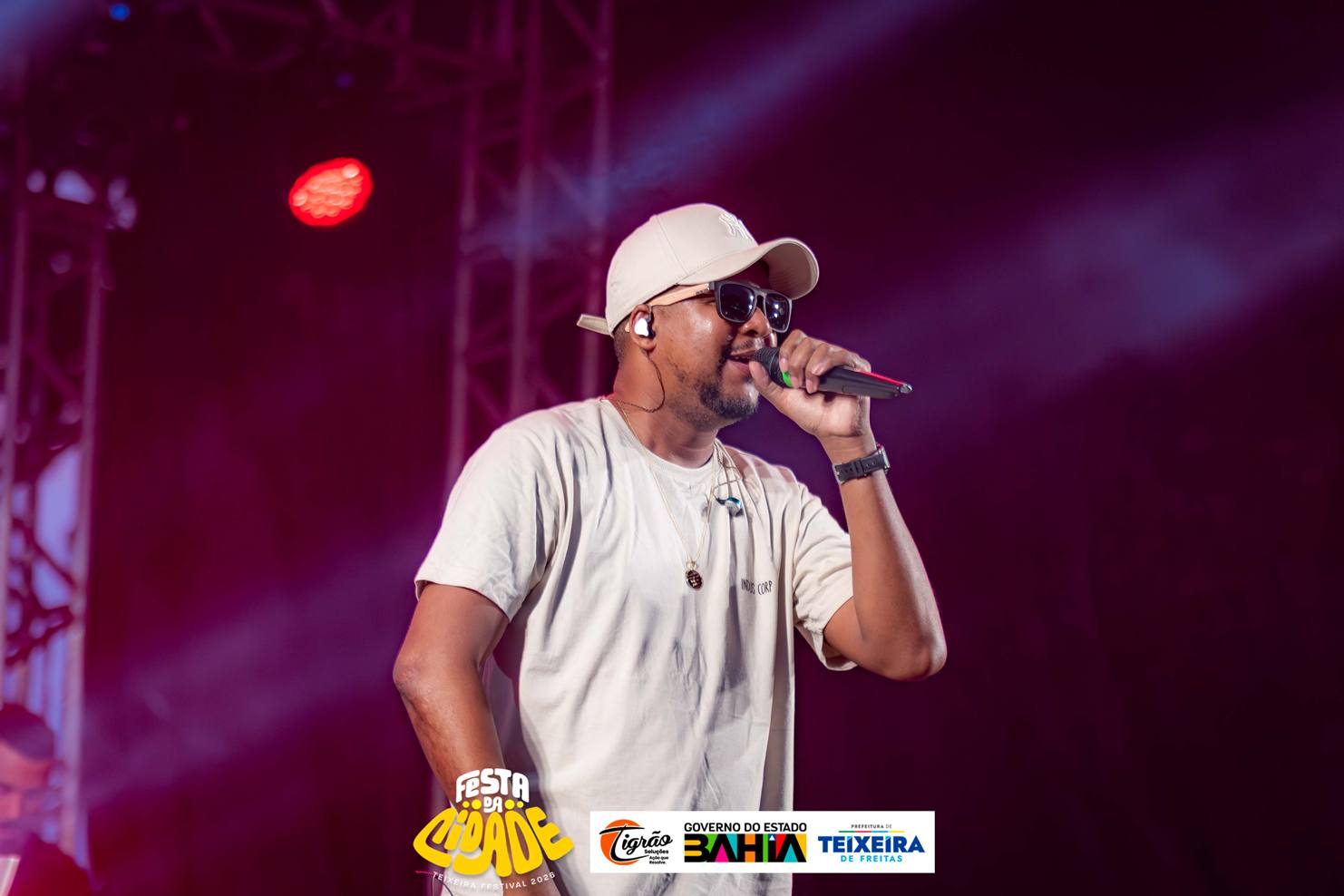 Última noite do Teixeira Festival 2026 é marcada por show histórico de Léo Santana 7