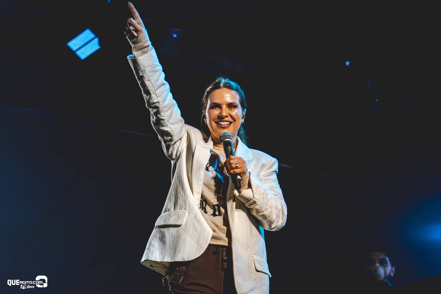 Adora Eunápolis reúne grandes nomes da música gospel em noite especial de louvor e adoração 9