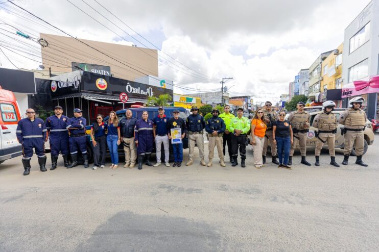 Eunápolis une forças em caminhada de Combate ao Abuso e à Exploração Sexual de Crianças e Adolescentes 12