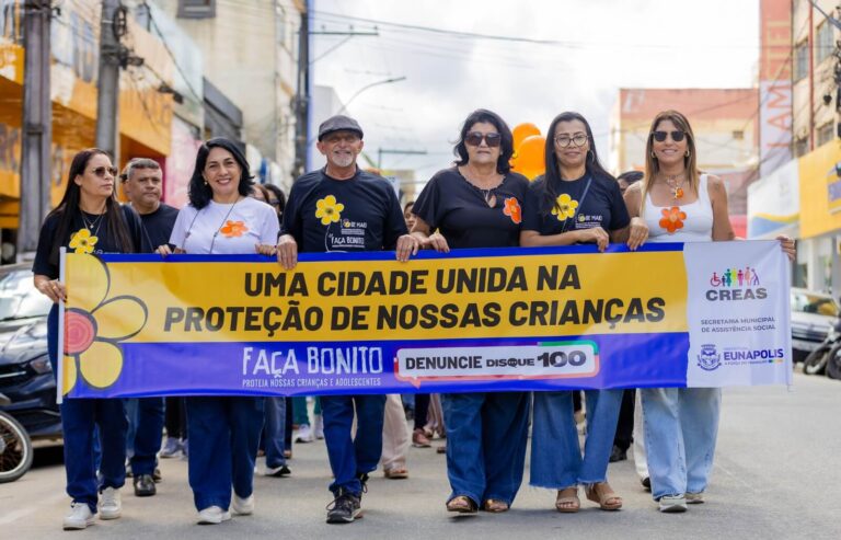 Eunápolis une forças em caminhada de Combate ao Abuso e à Exploração Sexual de Crianças e Adolescentes Eunápolis une forças em caminhada de Combate ao Abuso e à Exploração Sexual de Crianças e Adolescentes 120