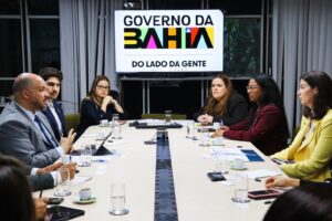 Bahia recebe cônsul-geral da Austrália para estreitar relações institucionais, comerciais e acadêmicas Bahia recebe cônsul-geral da Austrália para estreitar relações institucionais, comerciais e acadêmicas 1